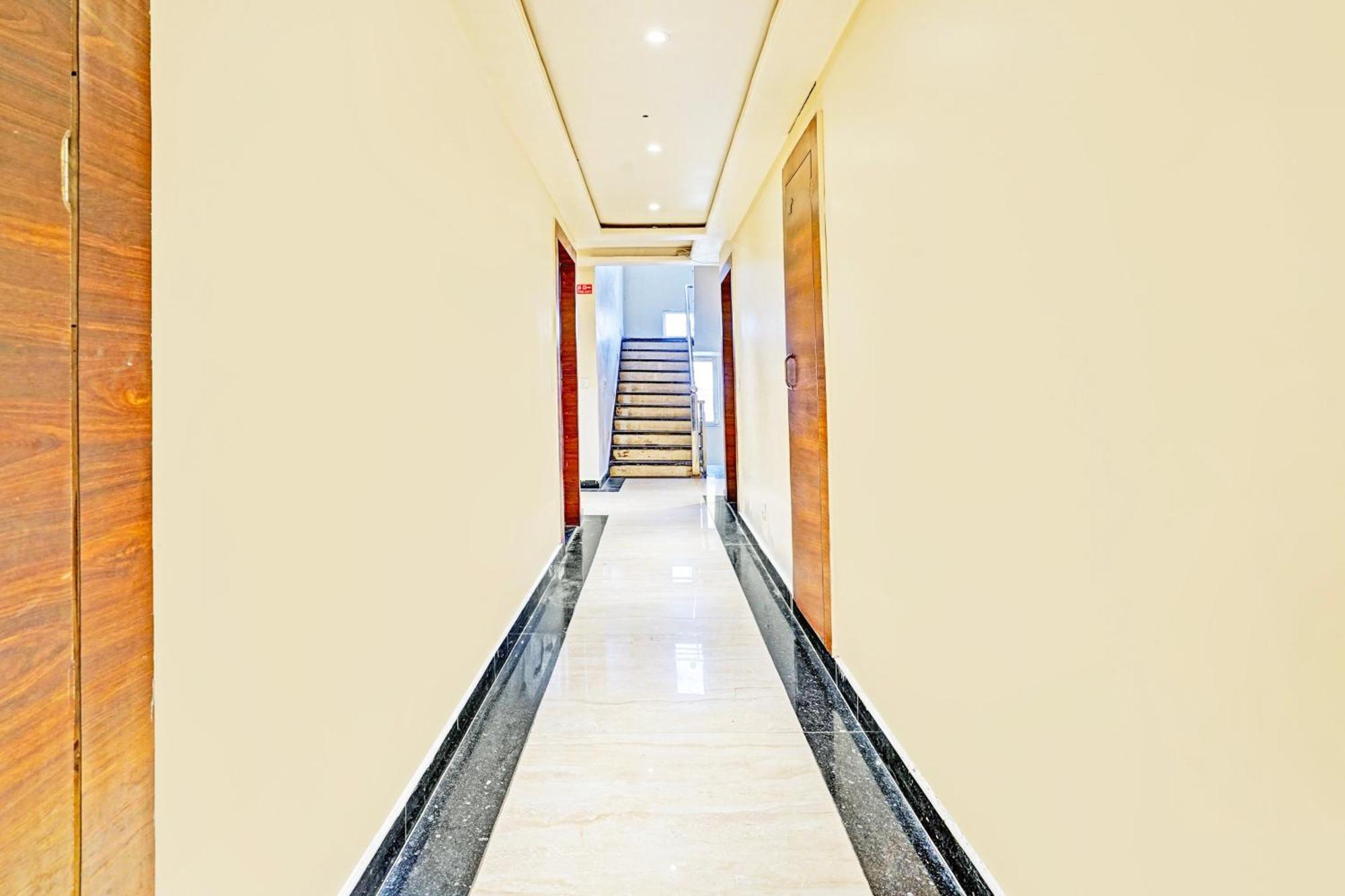 Super Townhouse Collectorate Circle Formerly Ld Prime Hotel