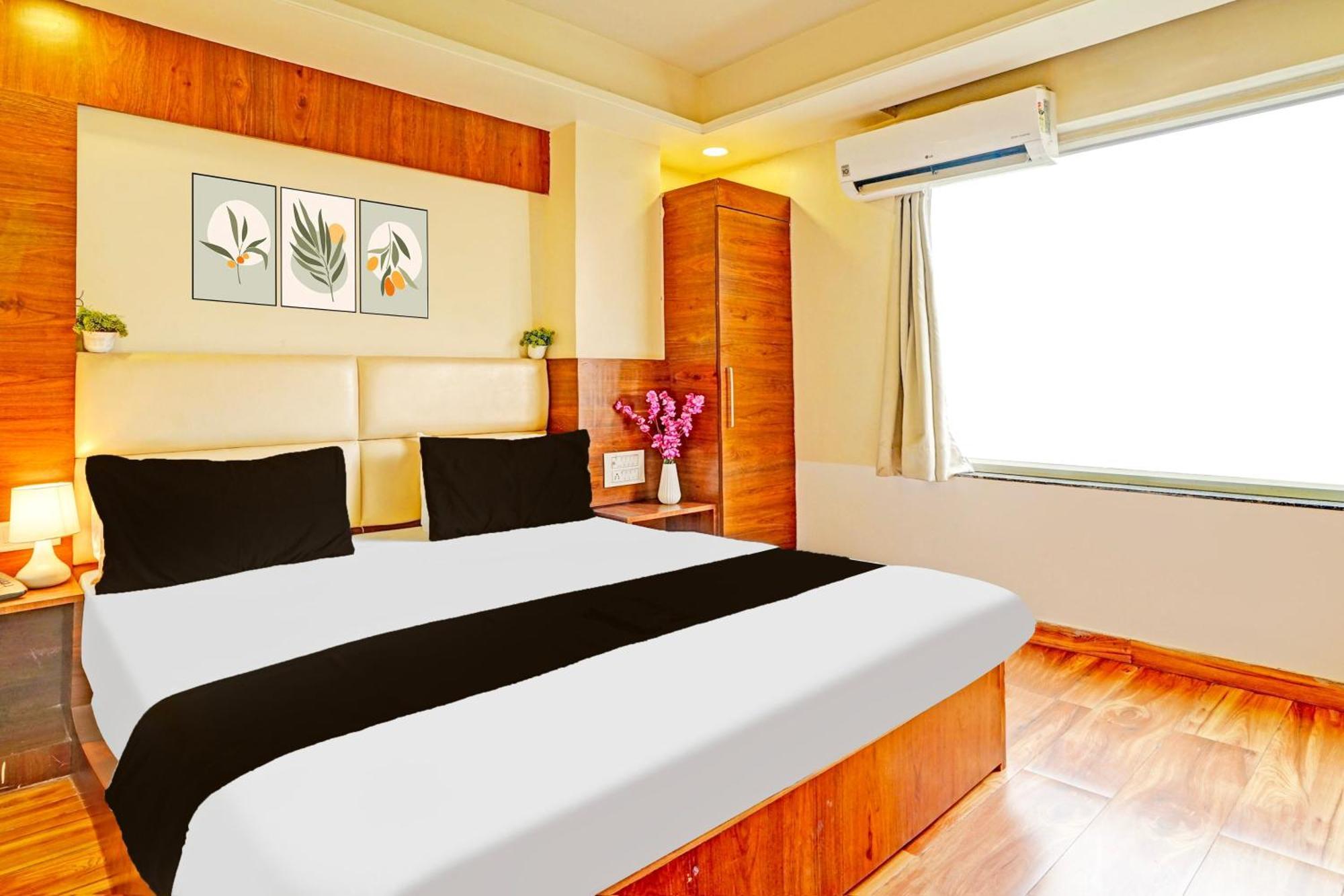 Super Townhouse Collectorate Circle Formerly Ld Prime 2* Jaipur
