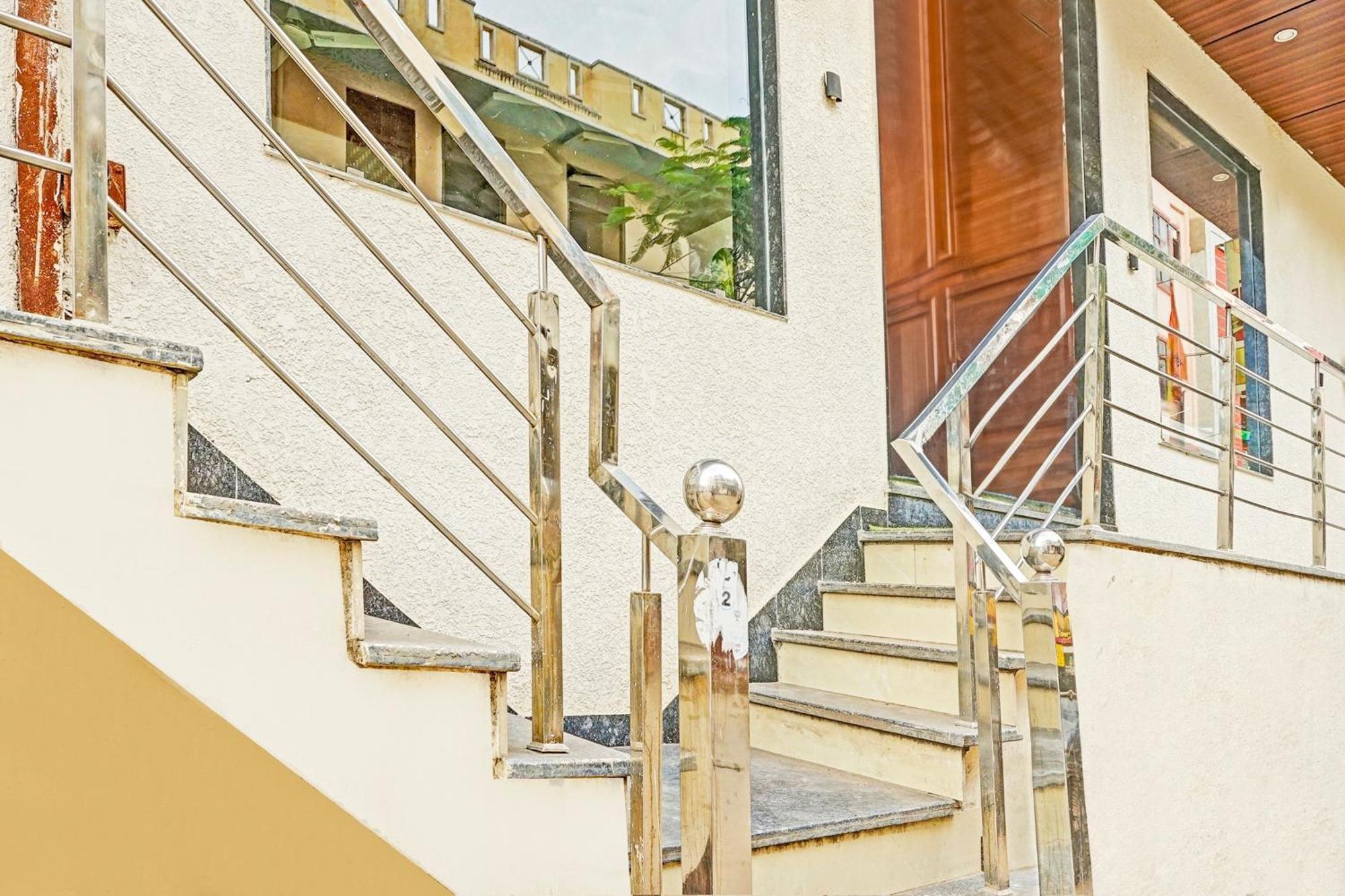 Hotel Super Townhouse Collectorate Circle Formerly Ld Prime Jaipur