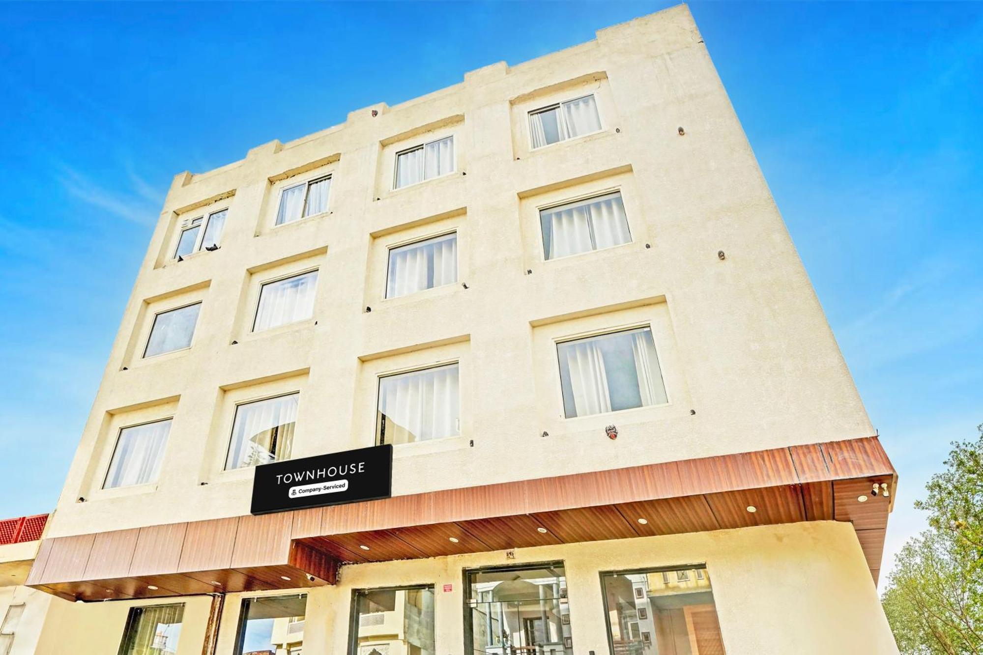 Hotel Super Townhouse Collectorate Circle Formerly Ld Prime Jaipur