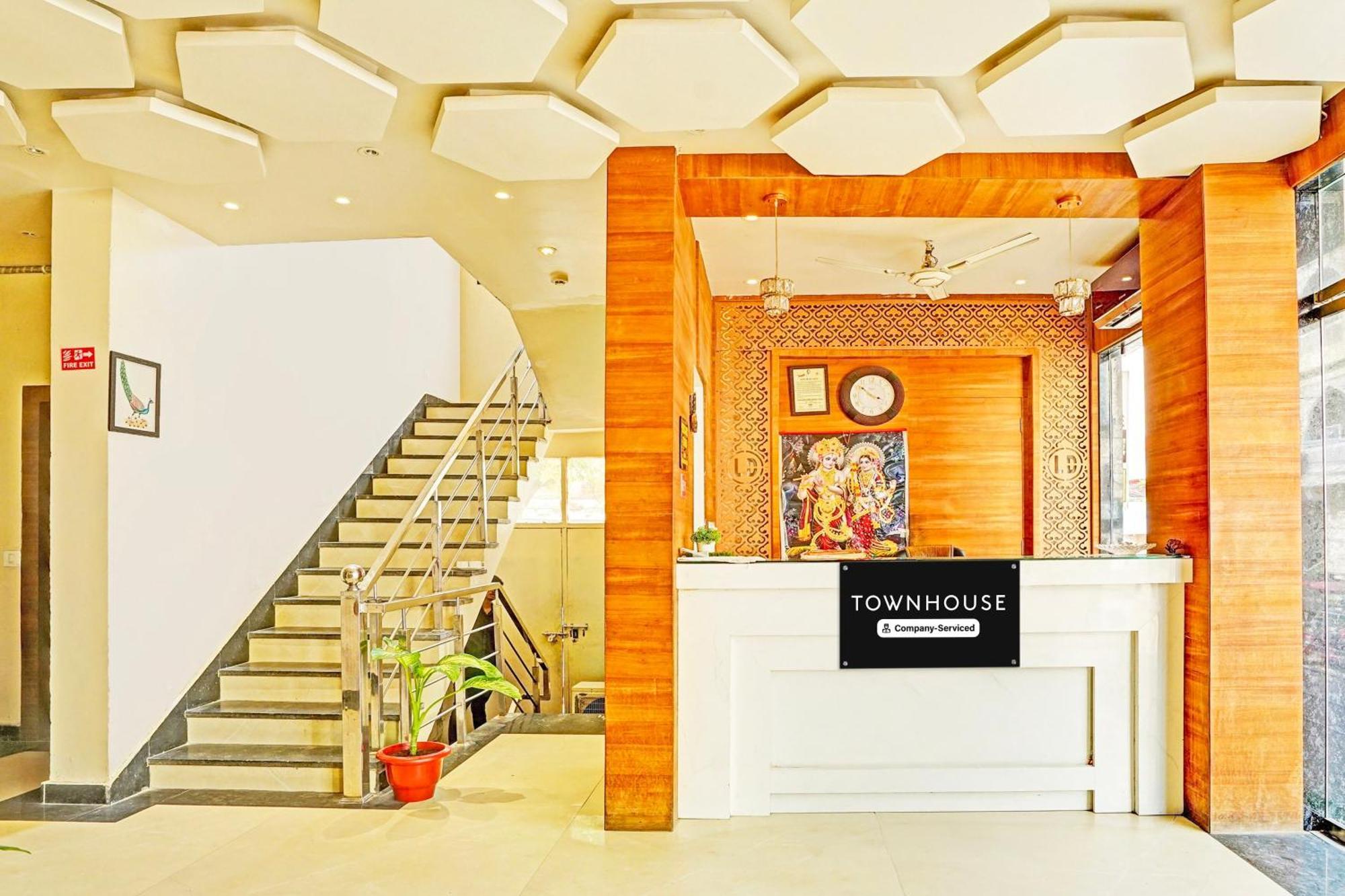 Super Townhouse Collectorate Circle Formerly Ld Prime Hotel