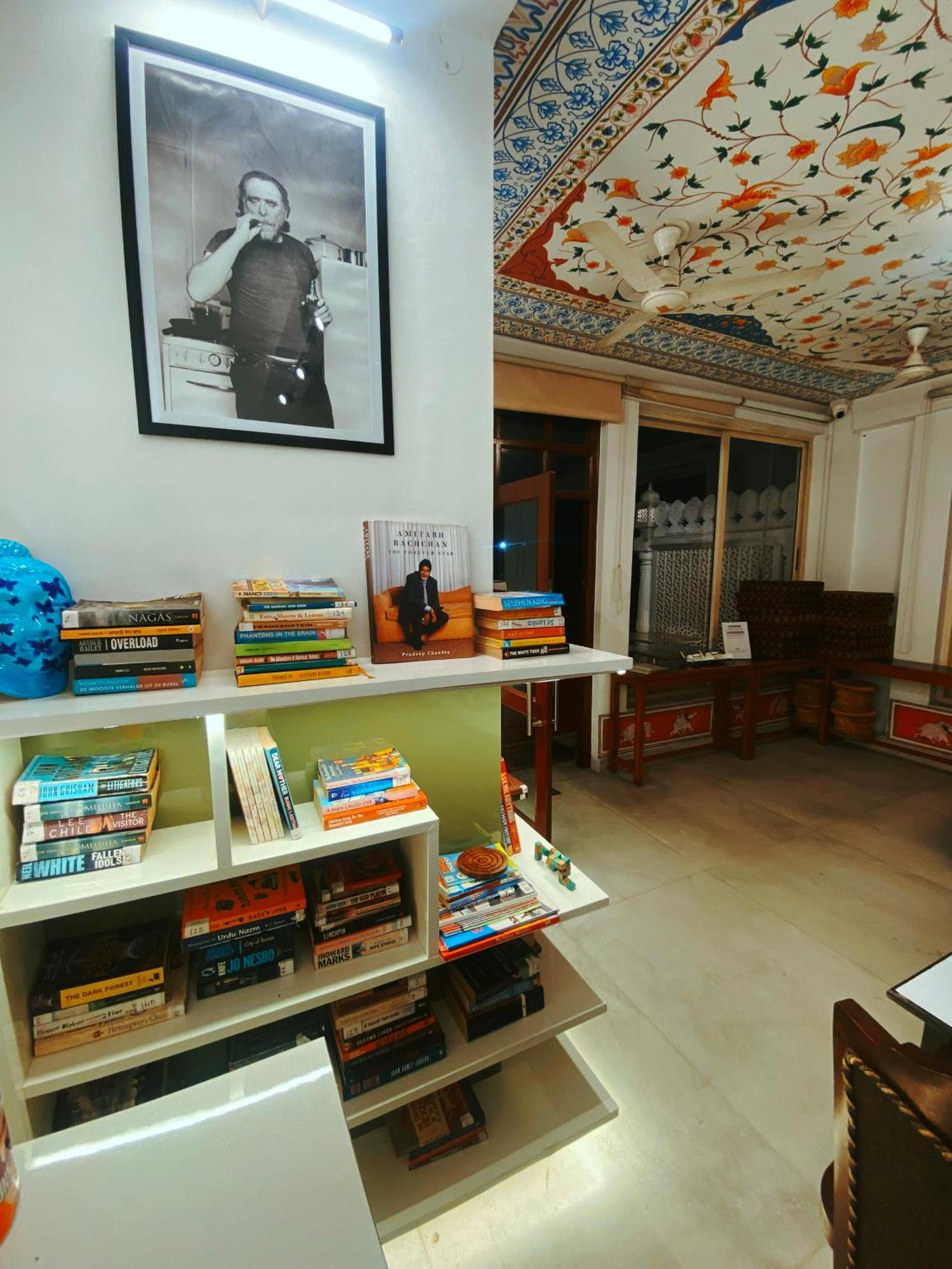 Hotel Chitra Katha - A Story Per