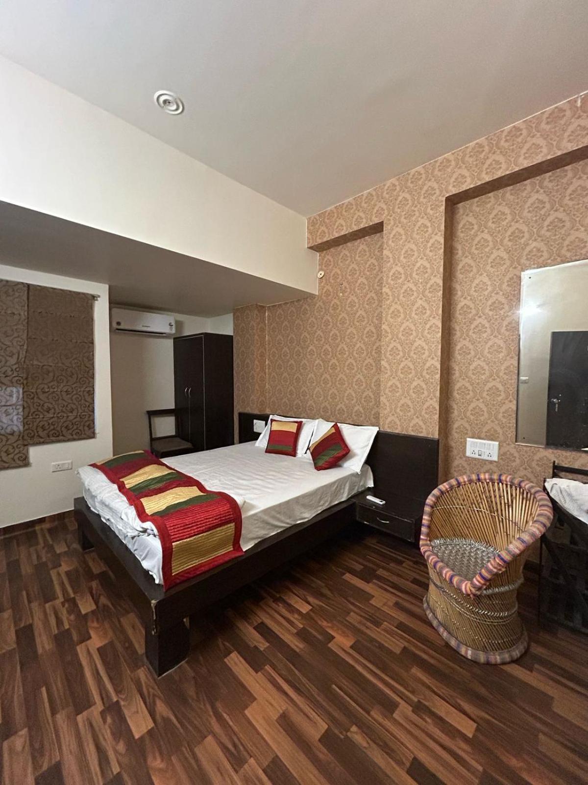 Sv Imperial Hotel 4*