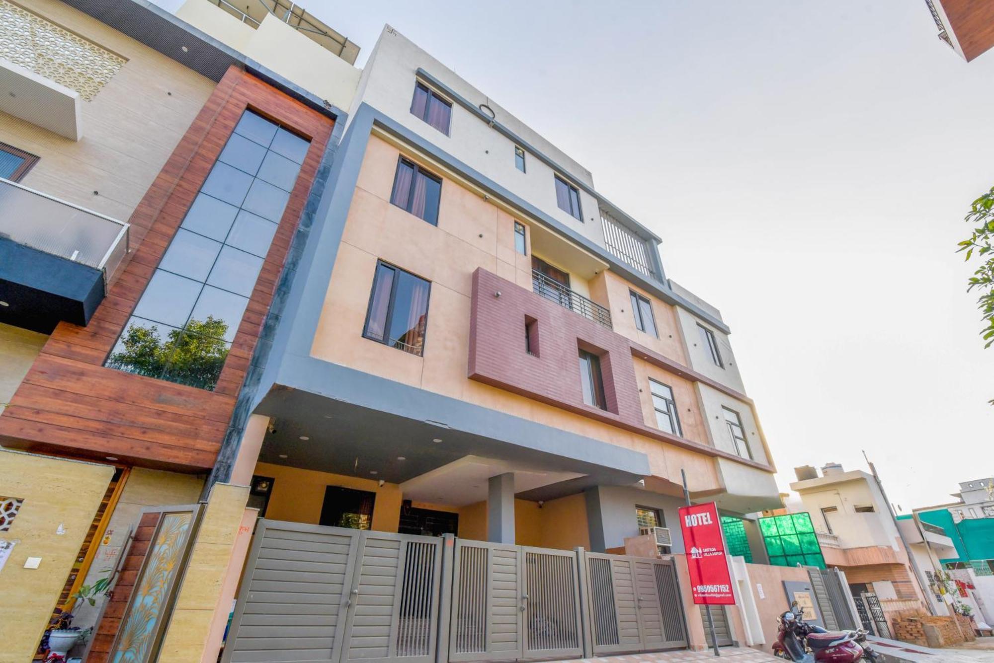 Saffron Vaishali Nagar Hotel