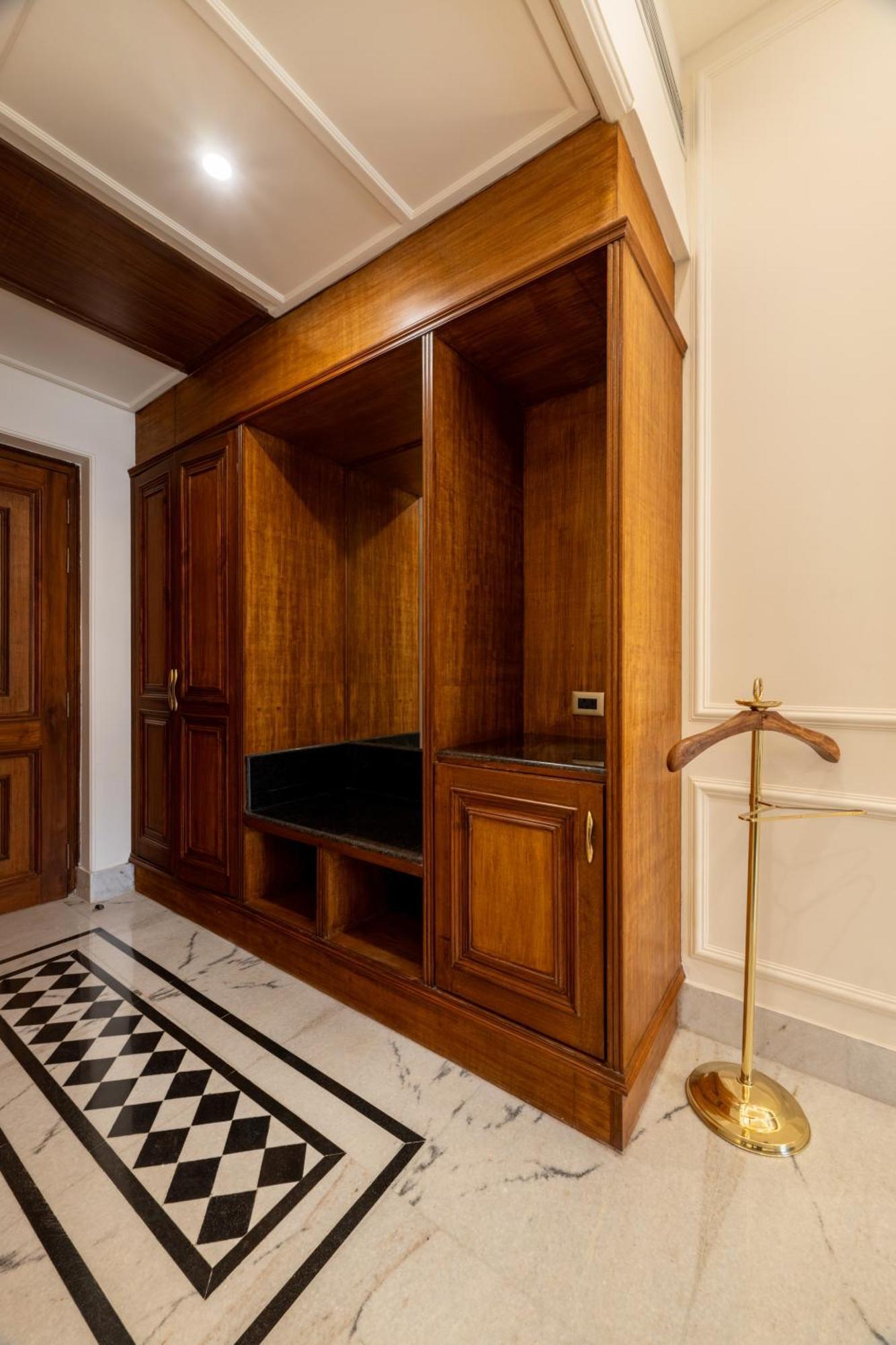 Brij Castle Hotel