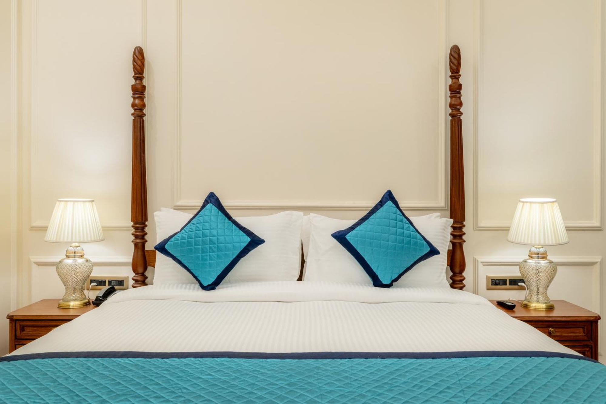 Hotel Brij Castle 4*