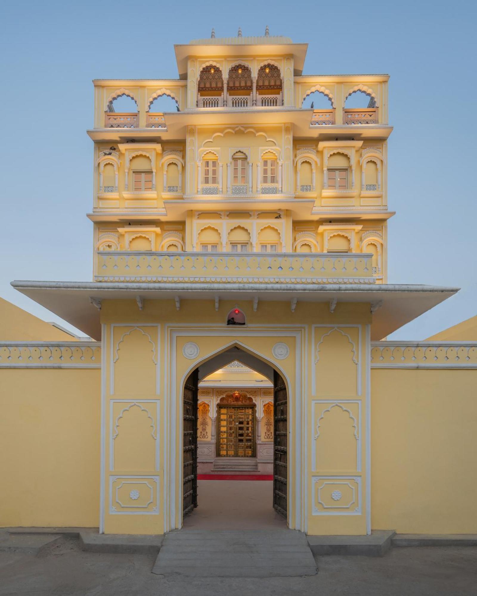 Brij Castle Hotel 4*