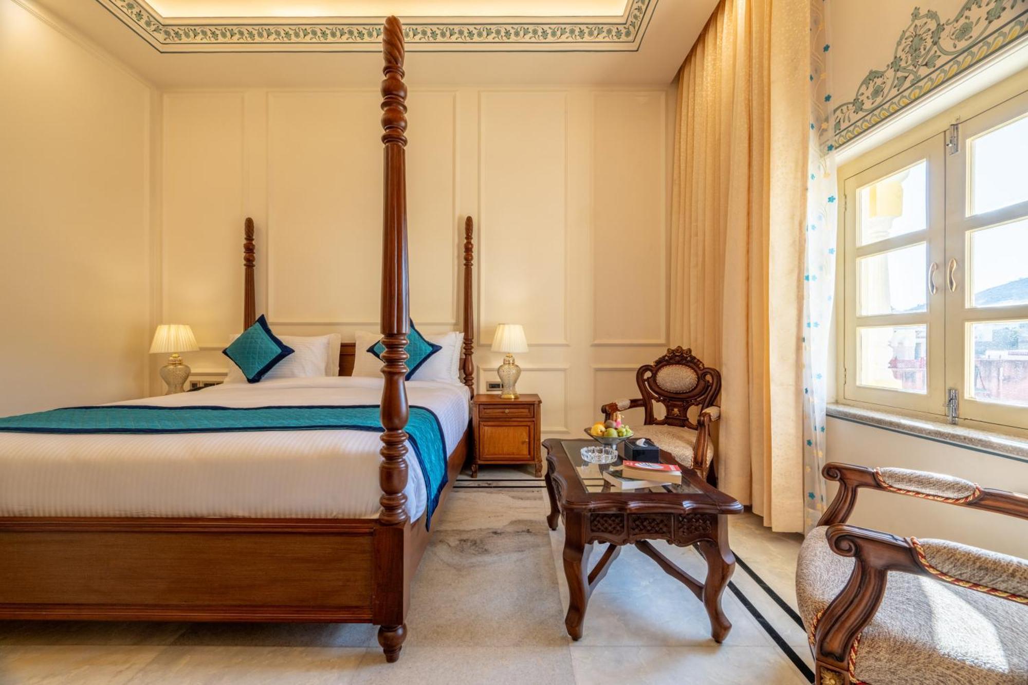 Hotel Brij Castle 4*