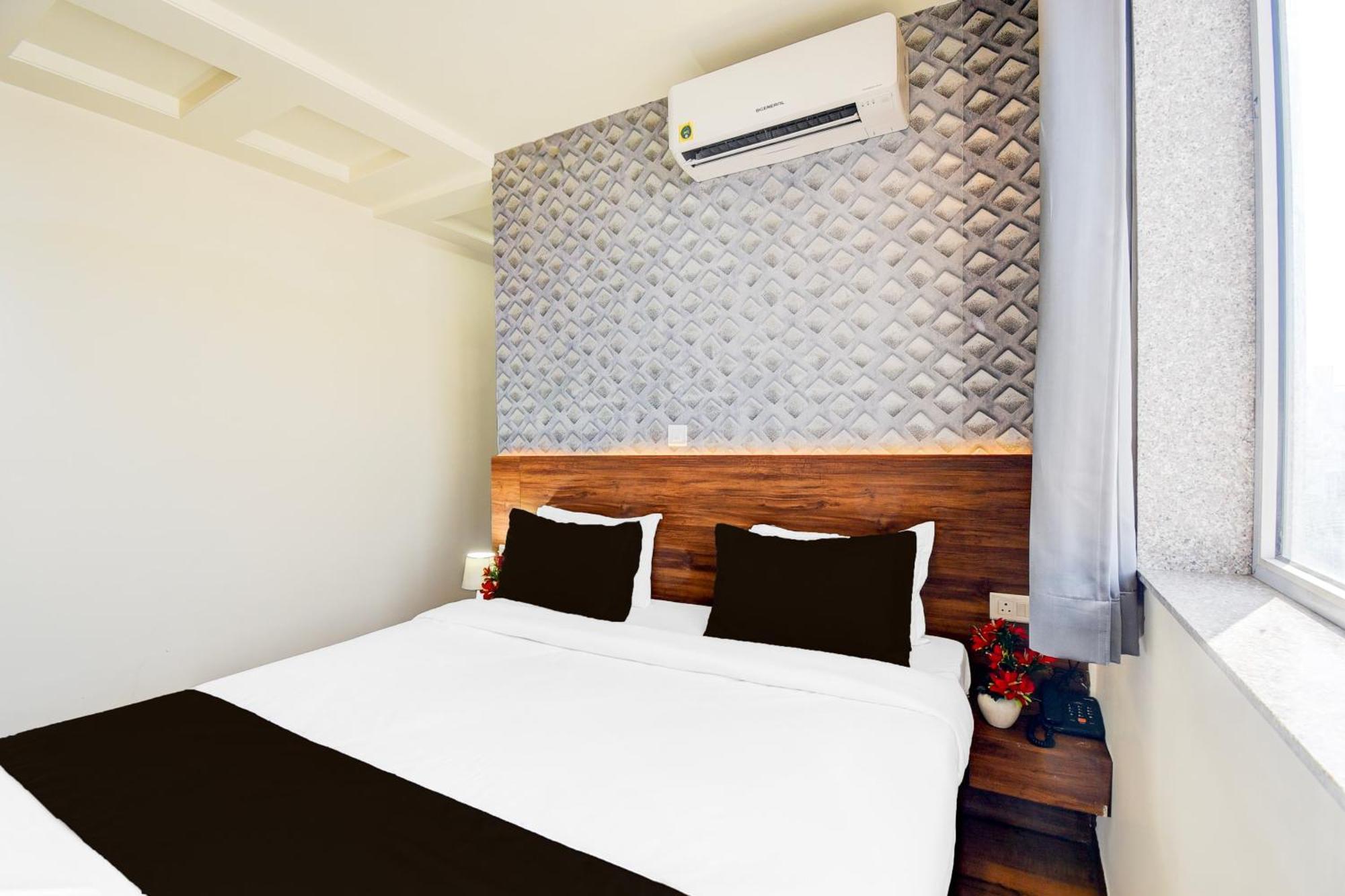 O Blooming Beds Ruby Jaipur