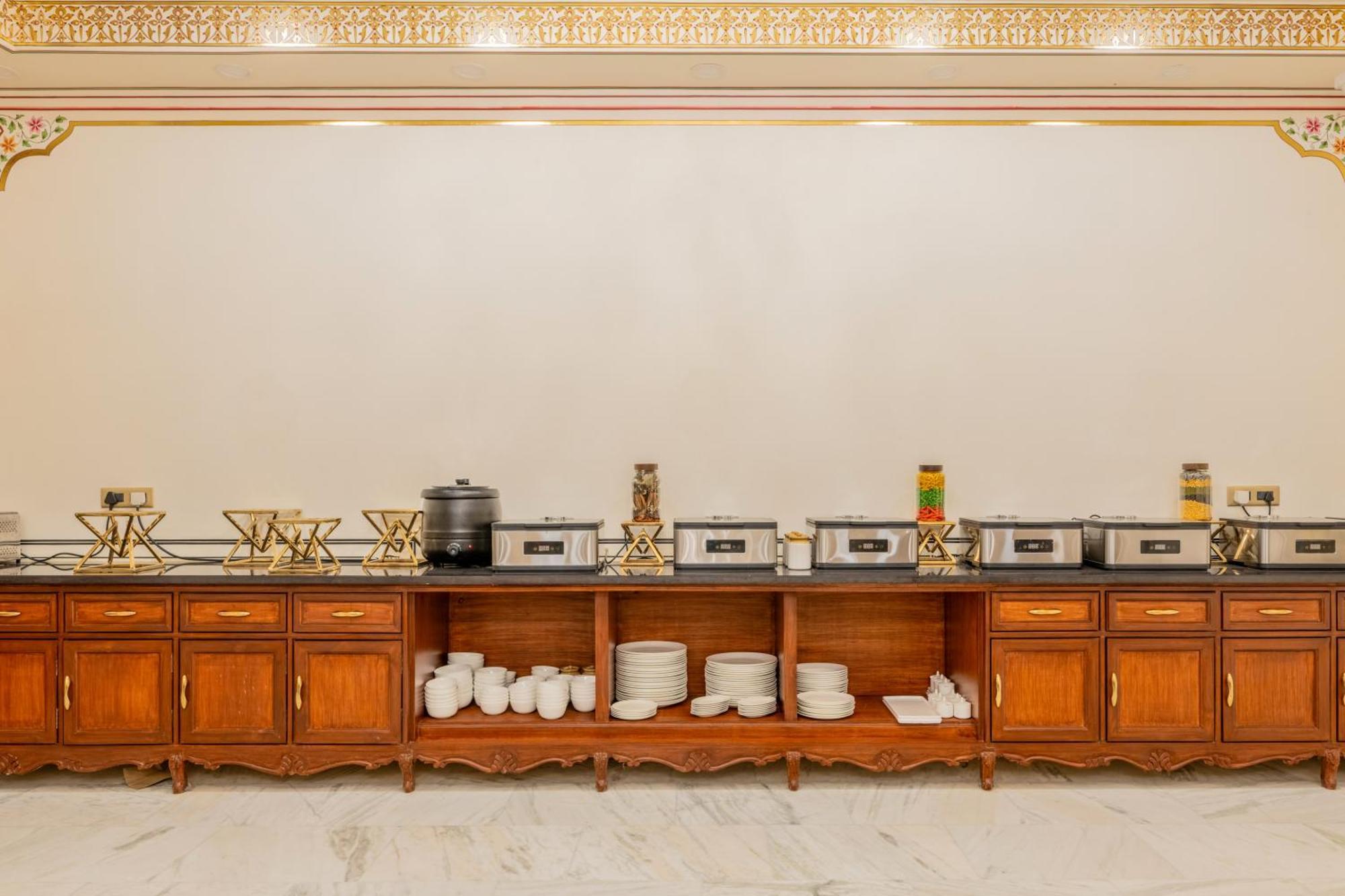 Brij Castle Hotel 4*