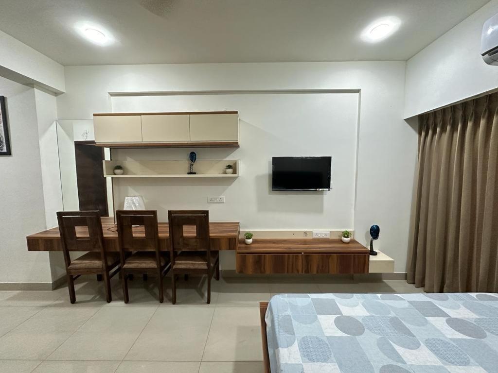 The Loft Modern Apartment