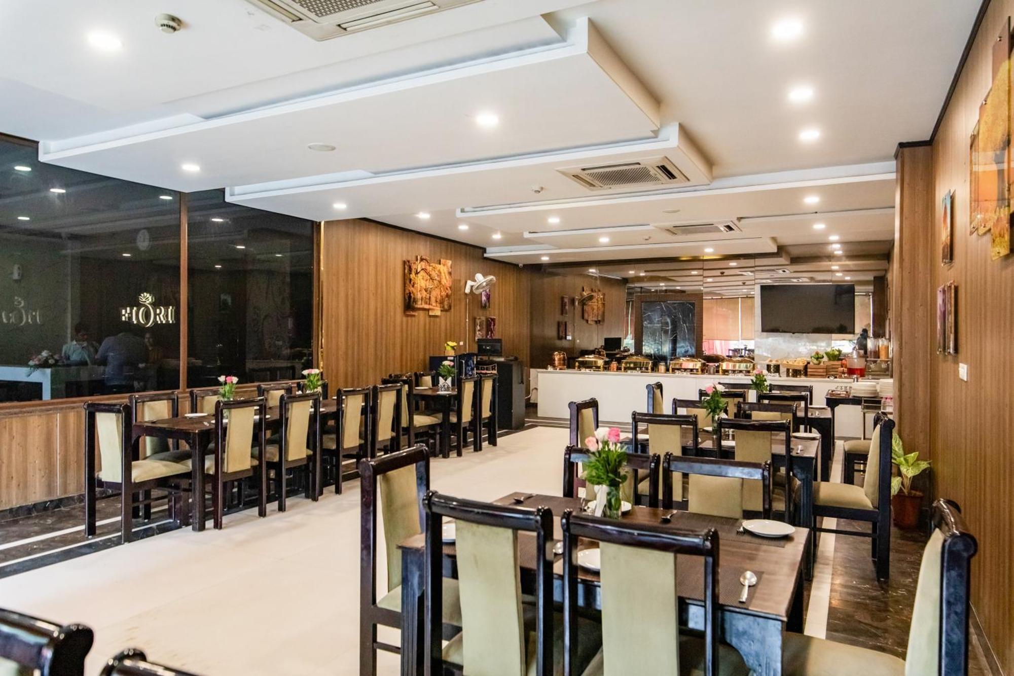 Foxoso Fiori Hotel Jaipur