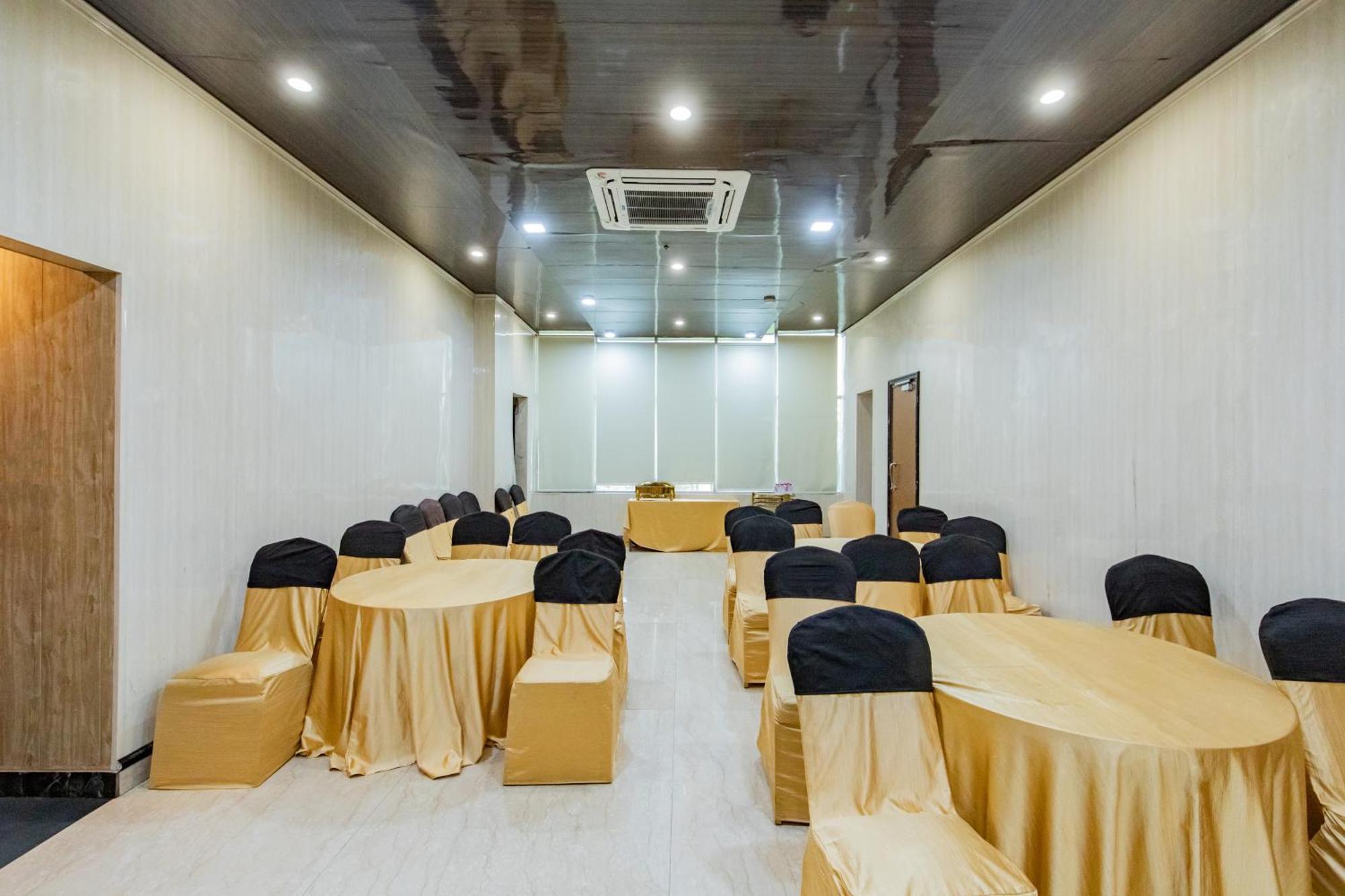 Foxoso Fiori Hotel 4*