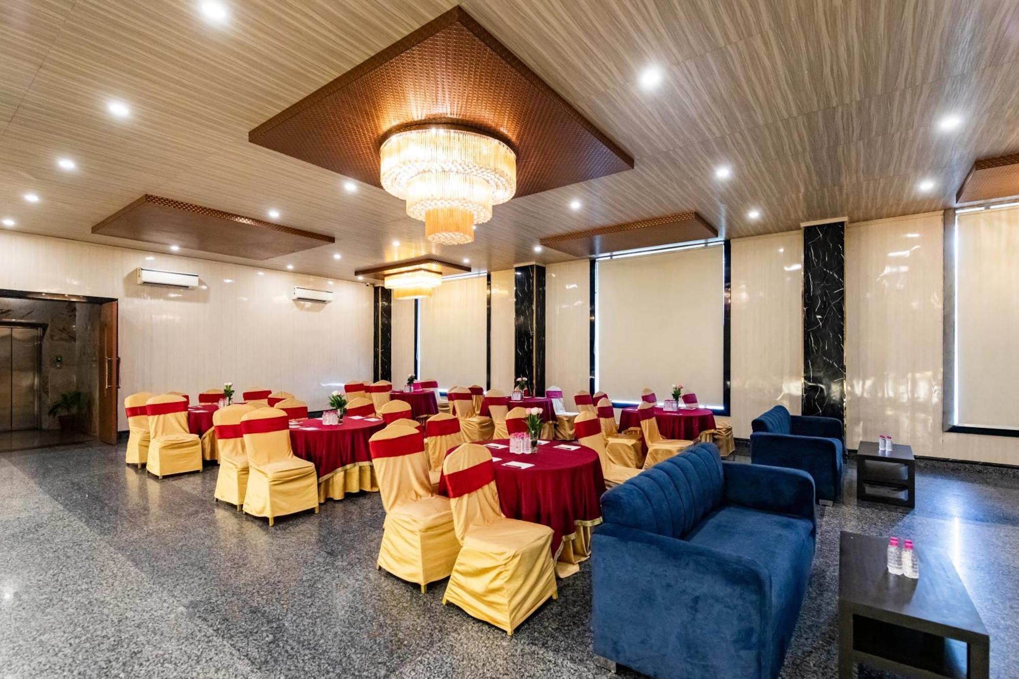 Foxoso Fiori 4*