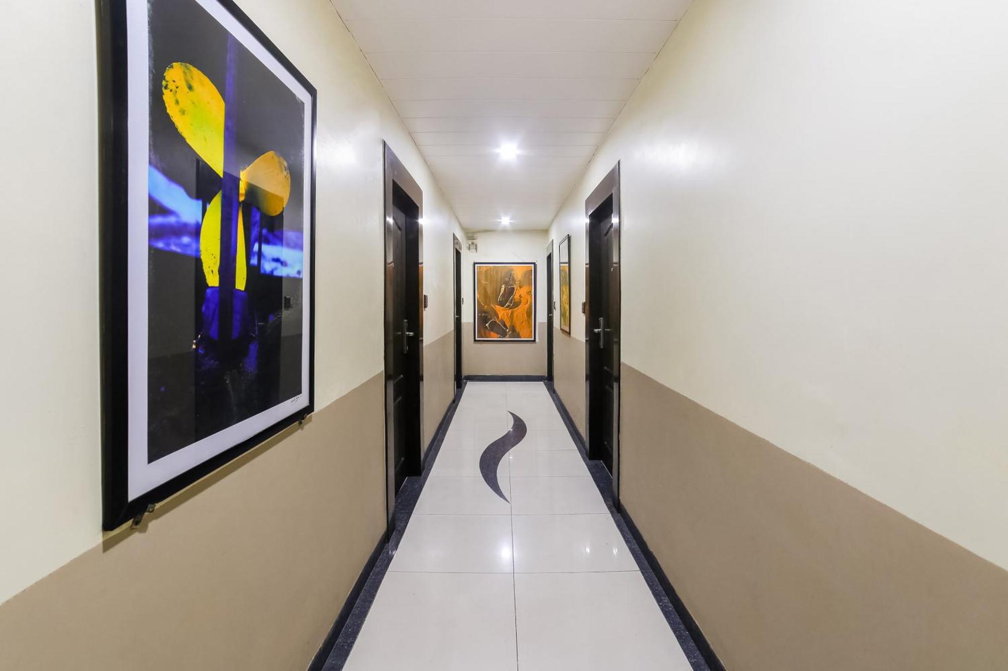 O Ak Acacia Hotel