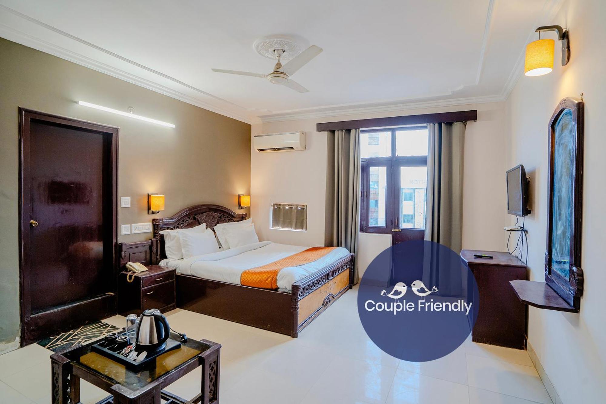 Hotel Fabhotel Polovictory Palace