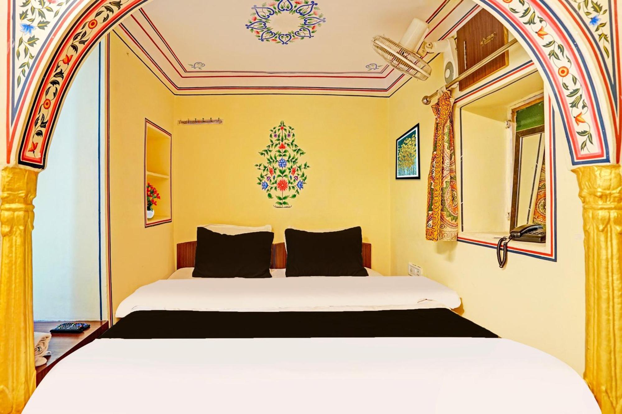 Super Collection O Ramganj Near Hawa Mahal