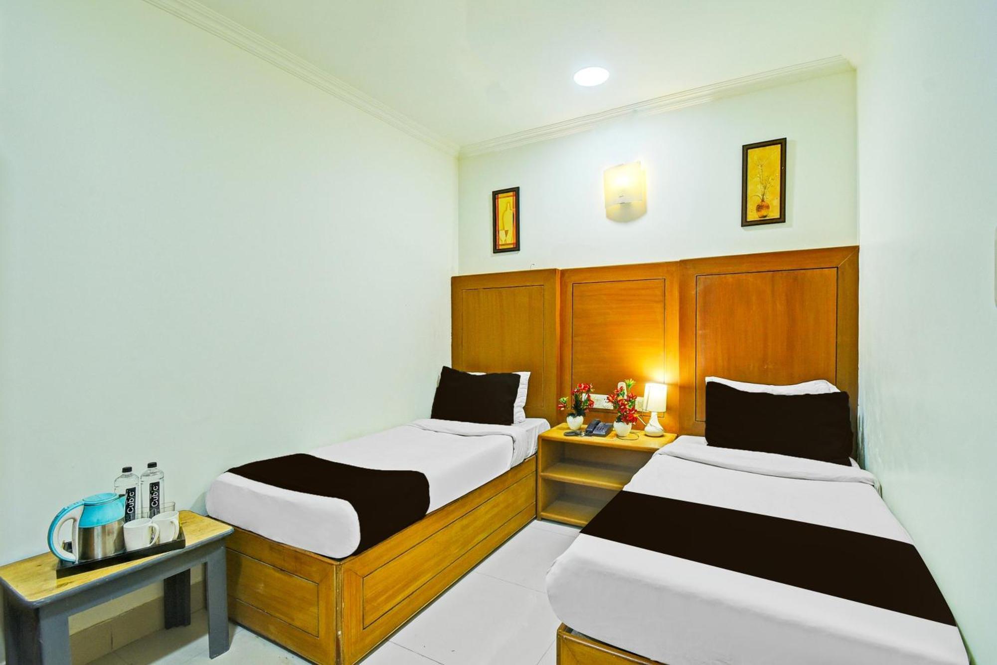 Super Townhouse Jln Marg Formerly Ritz Residency Hotel 3*