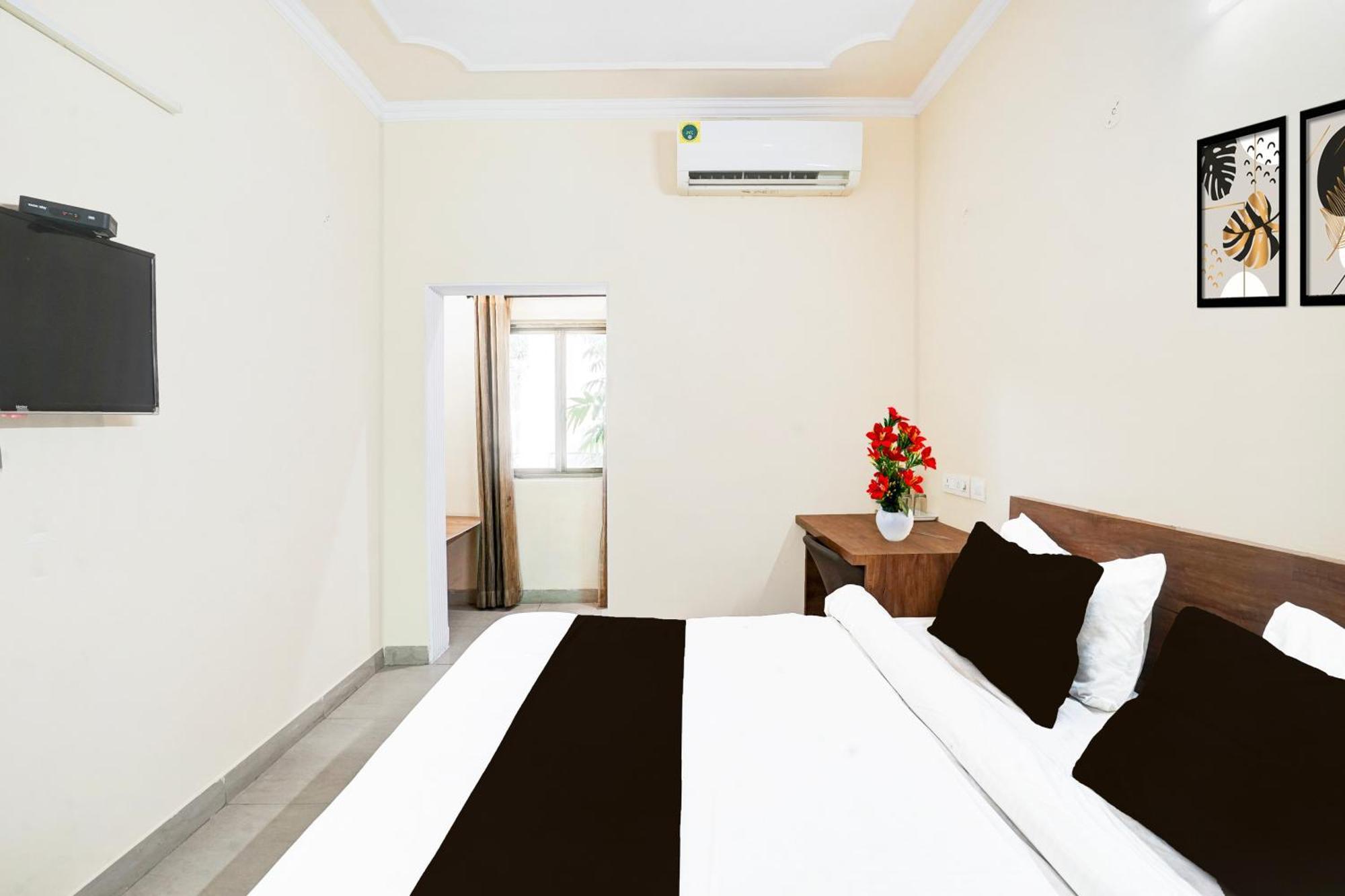 Hotel O Meera Marg Near Bani Park Formerly Cozy Vibes Jaipur