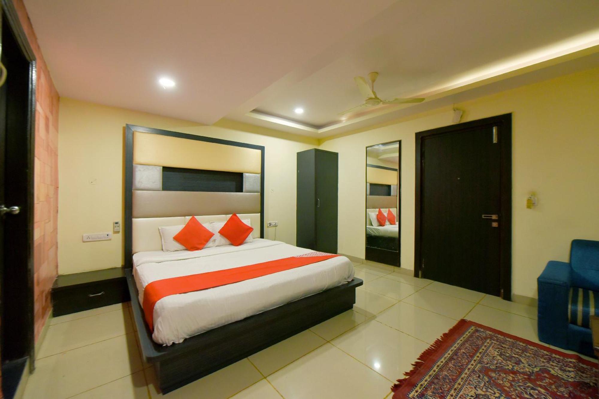 Hotel Collection O Tip 4*