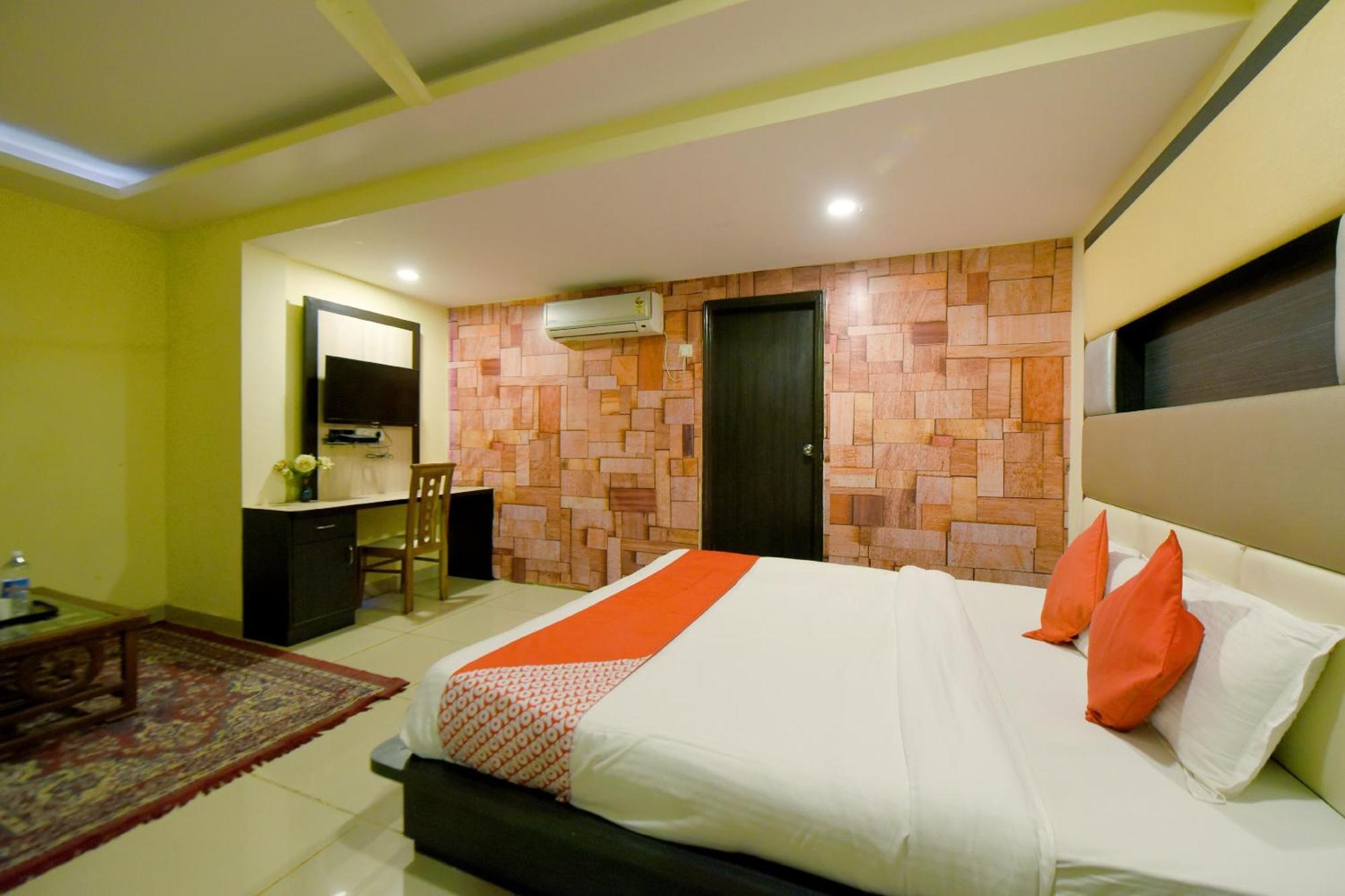 Collection O Tip Hotel