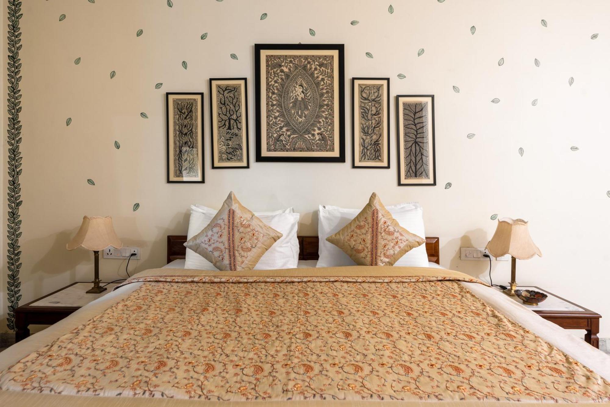 Dera * Jaipur