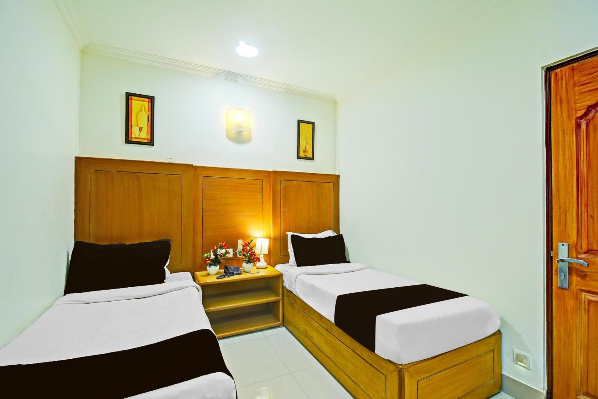 Super Townhouse Jln Marg Formerly Ritz Residency