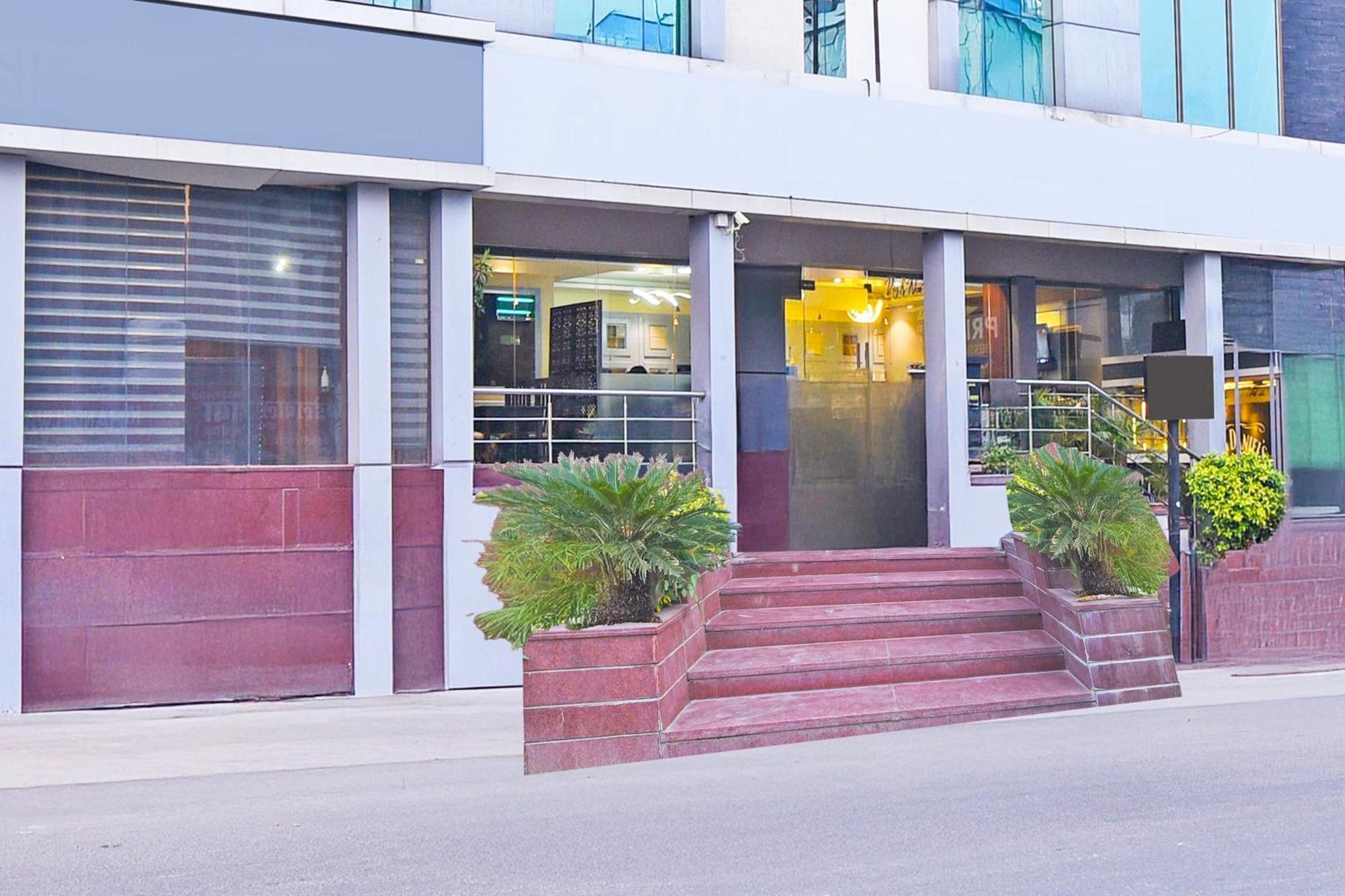 Super Townhouse Jln Marg Formerly Ritz Residency 3*