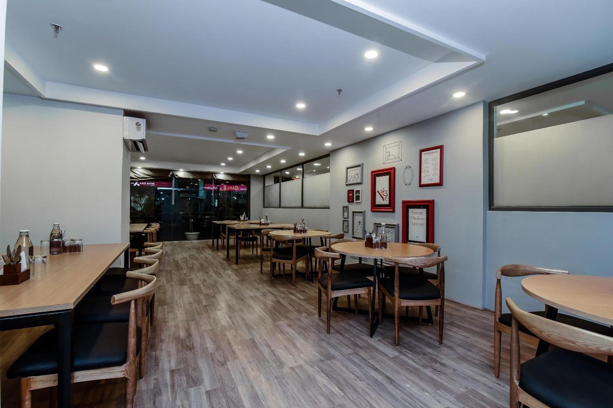 Hotel Townhouse C Scheme Ahinsa Circle