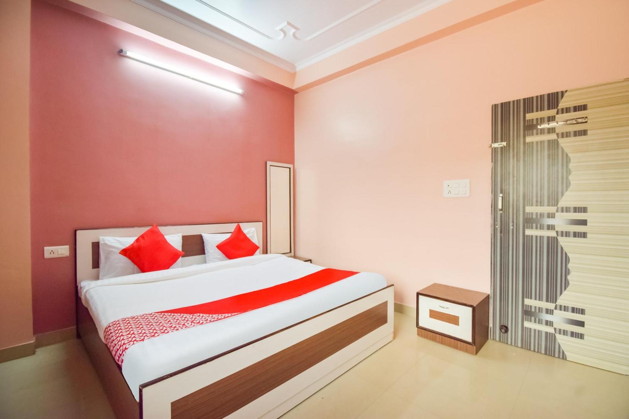 Hotel Hotel O Komal