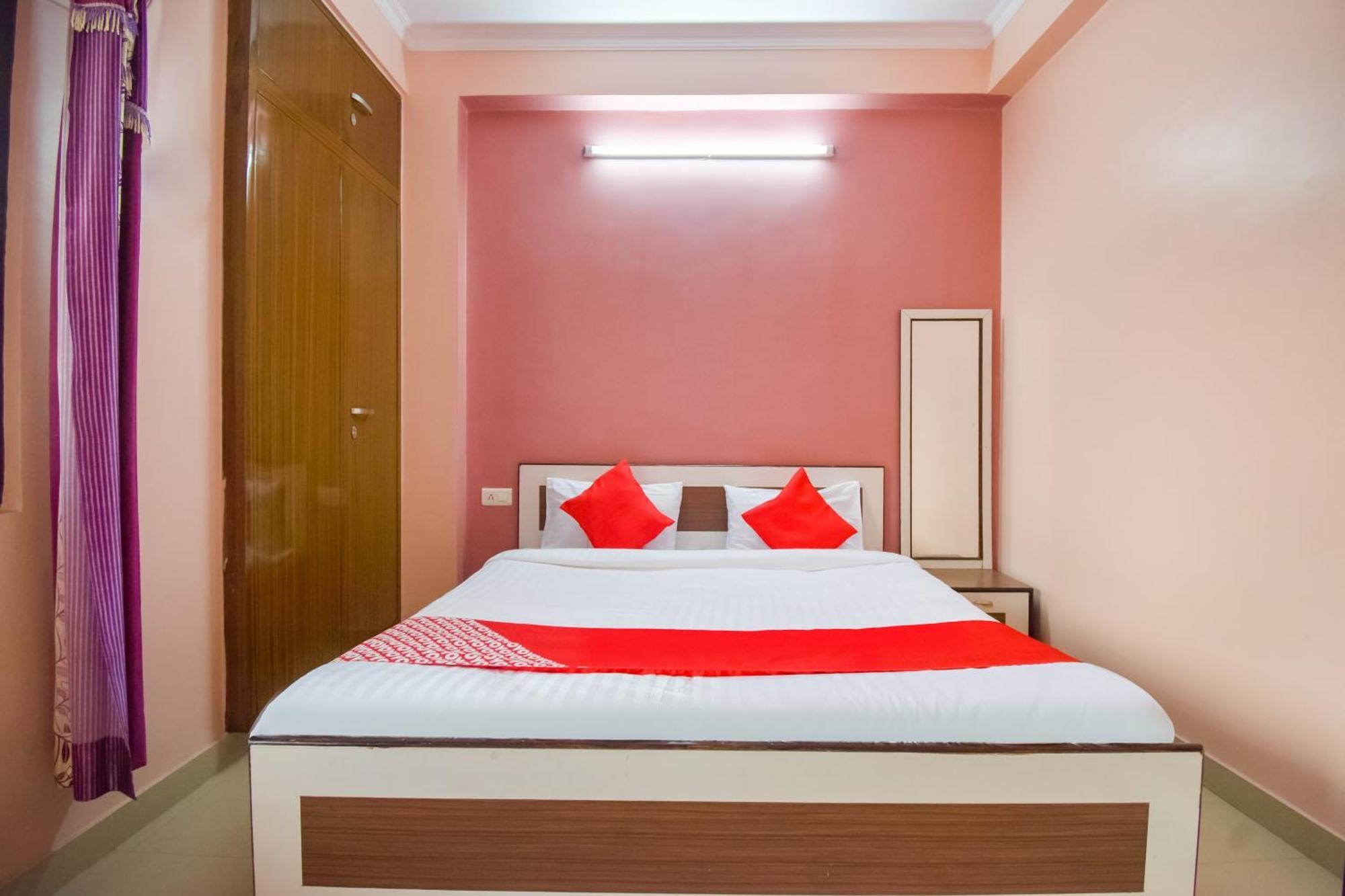 Hotel Hotel O Komal