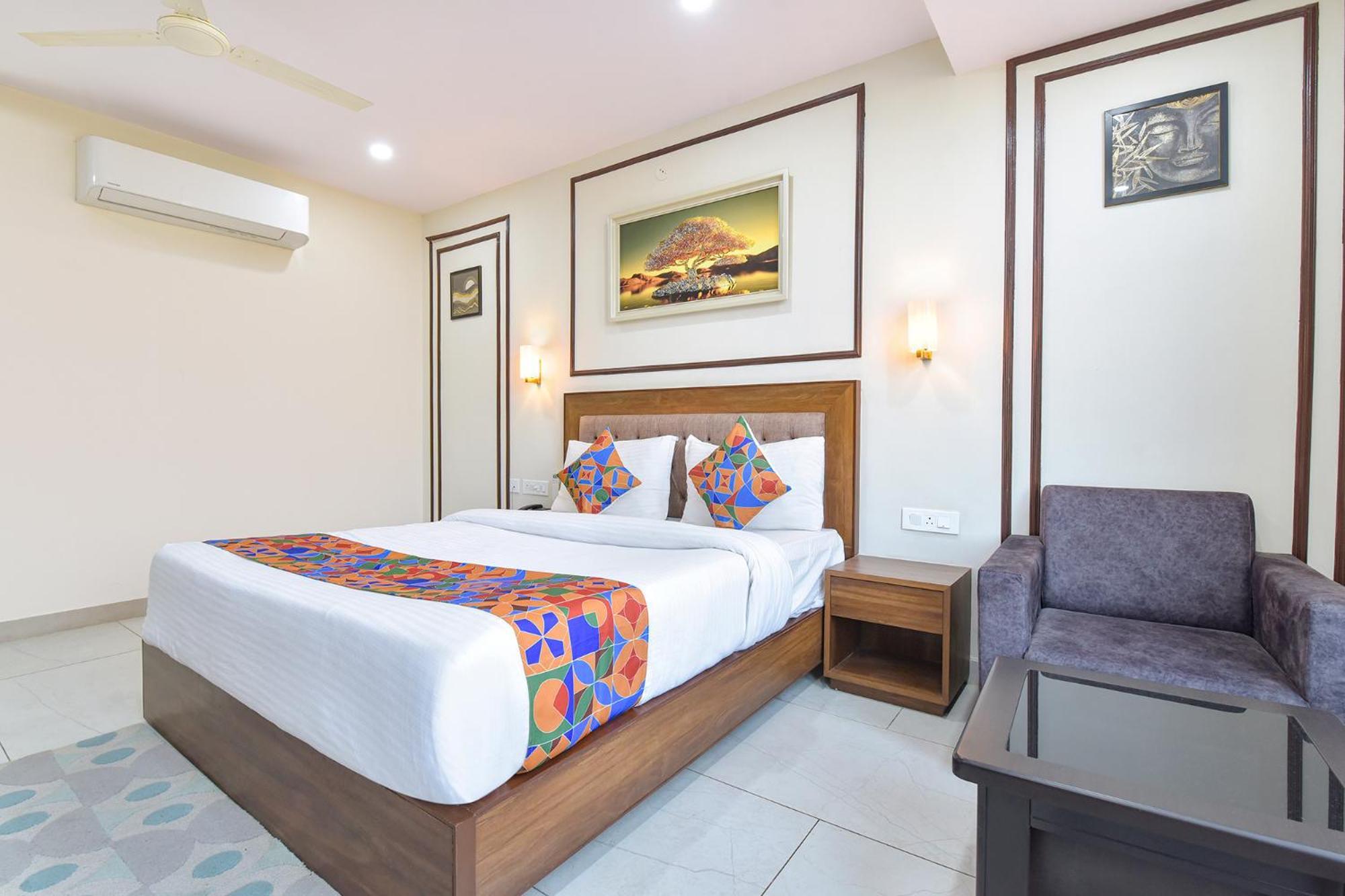Fabhotel Lfc Hotel 4*