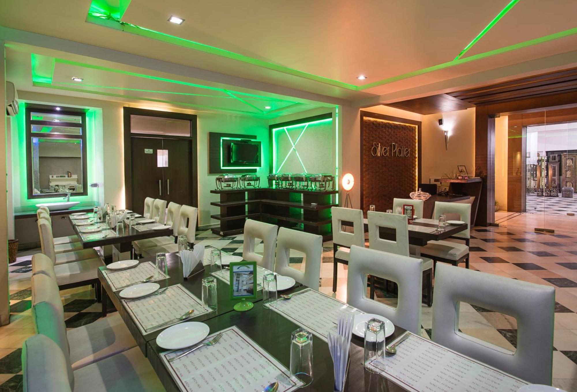 Hotel Collection O Arch Jaipur