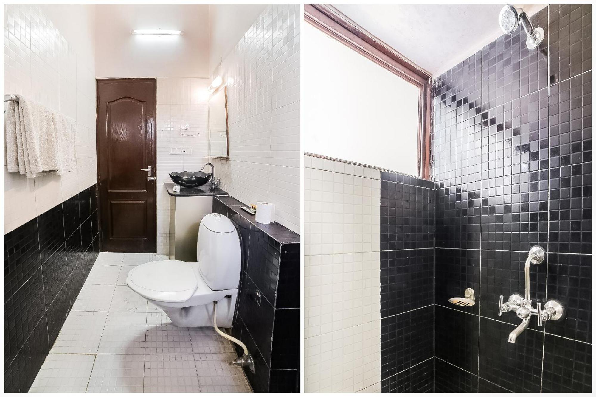 Hotel O Ak Acacia 3*