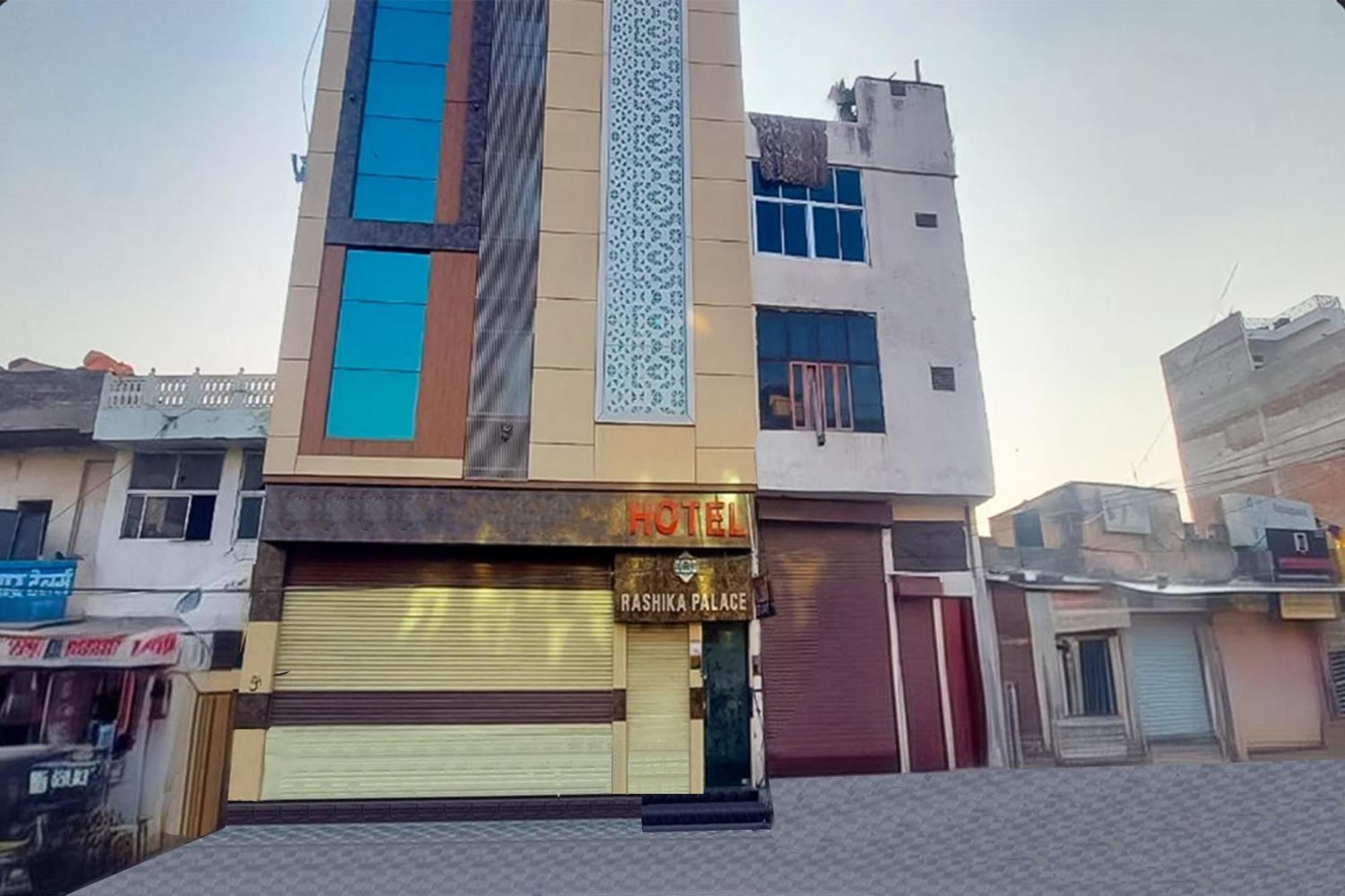 Rashika Palace Near Sindhi Camp Bus Stand, Hotel Jaipur