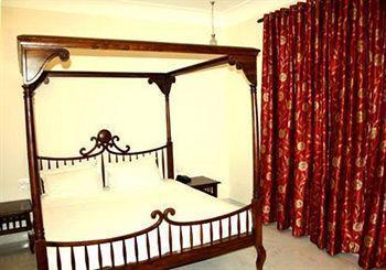 H R Palace 3* Jaipur
