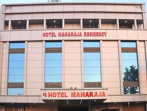 Treebo Maharaja Residency Family