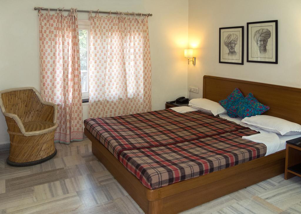 Atithi Hotel 3*