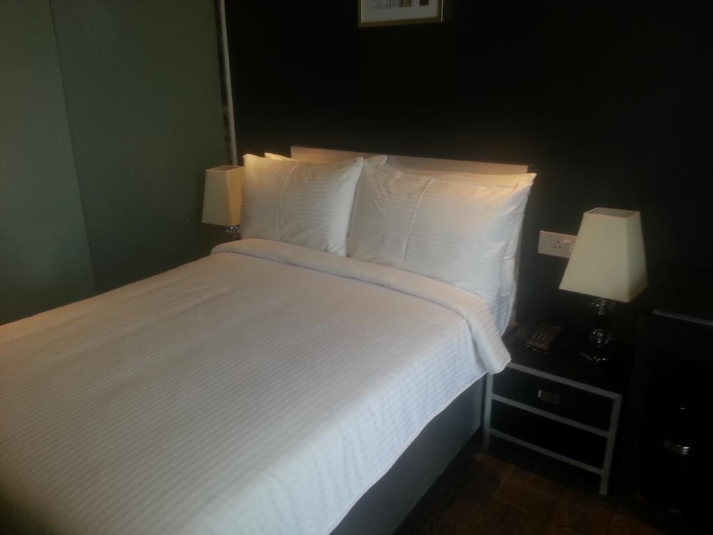 Hotel Golden Oak 3*