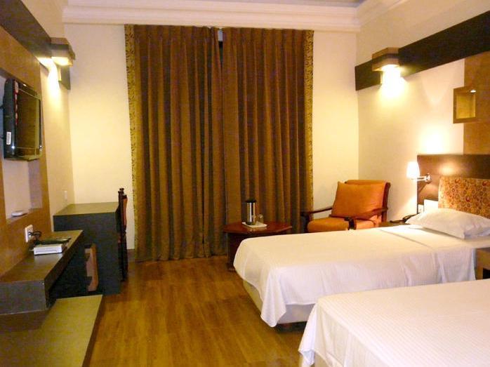 H R Palace Hotel Jaipur