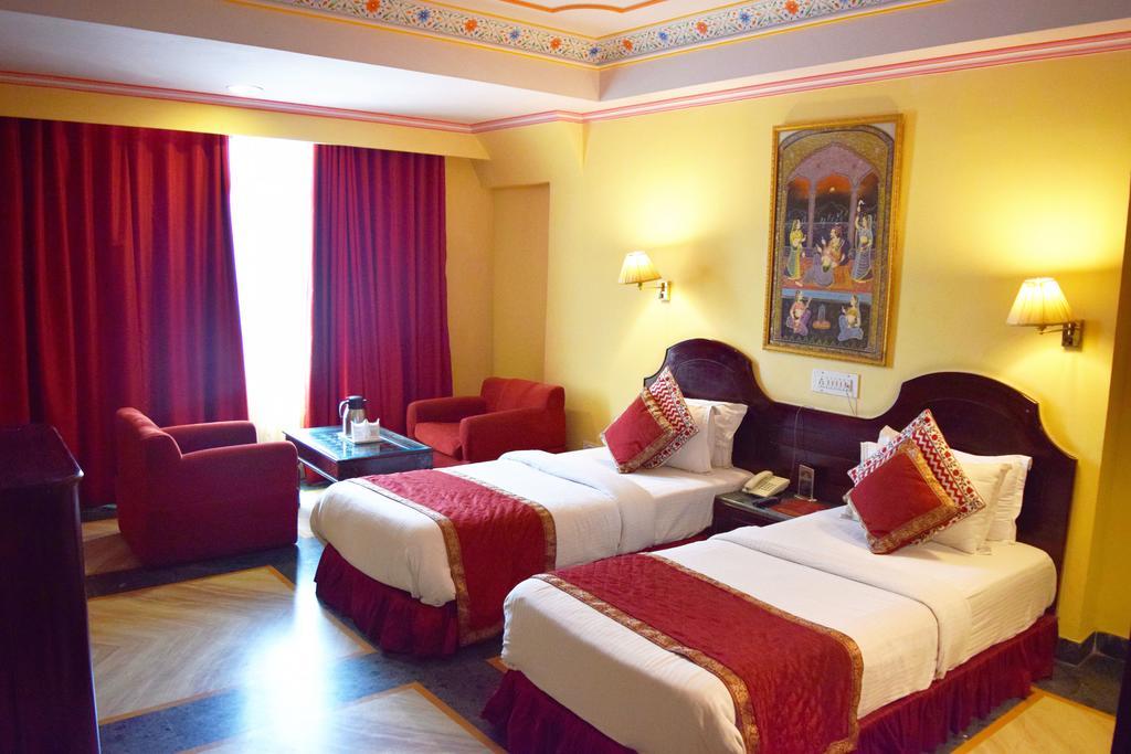 Chandragupt Jaipur