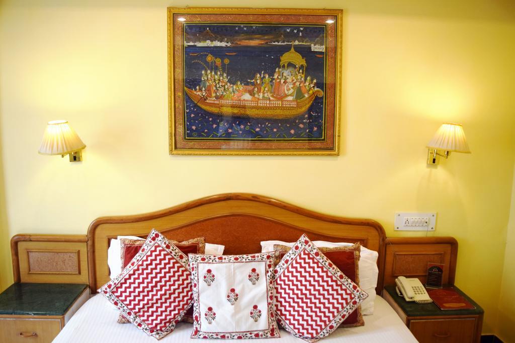 Hotel Chandragupt