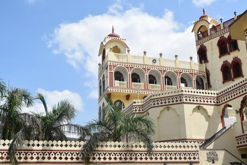 Hotel Chandragupt Jaipur