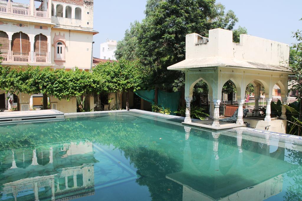 Naila Bagh Palace Heritage 4*
