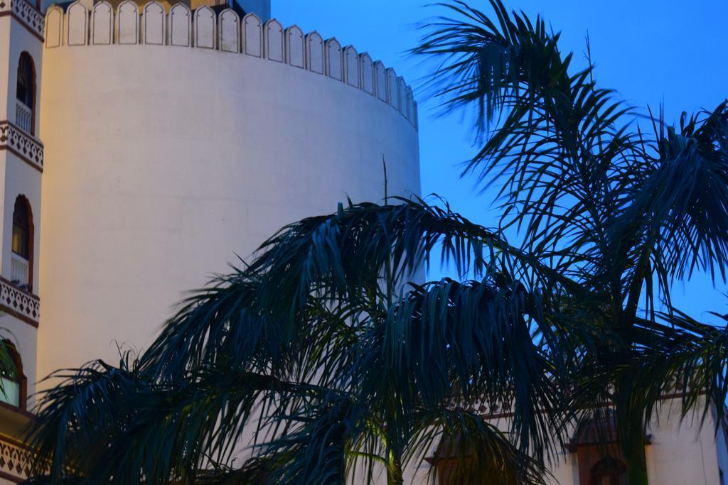 Chandragupt Hotel