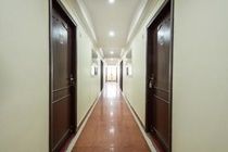 Oyo Mansarovar Metro Station Hotel 3*