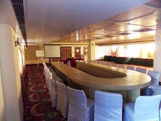 Hotel Maharani Plaza