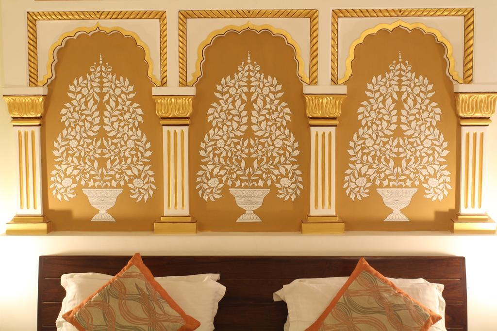 H R Palace Hotel Jaipur