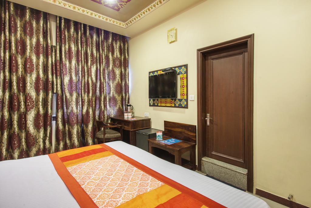 Hotel Shalimar 2*