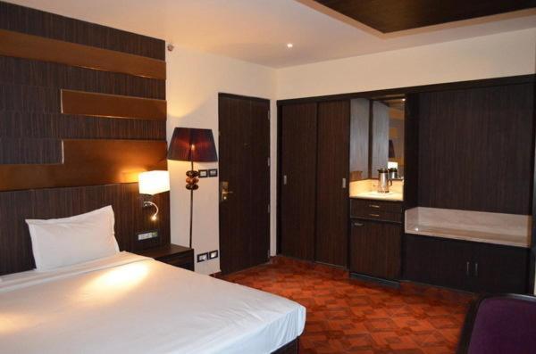 Hotel Maharani Palace 3*